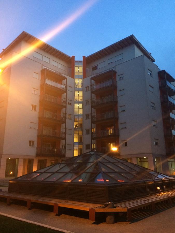 Ruud Vox Apartman Temesvár Kültér fotó